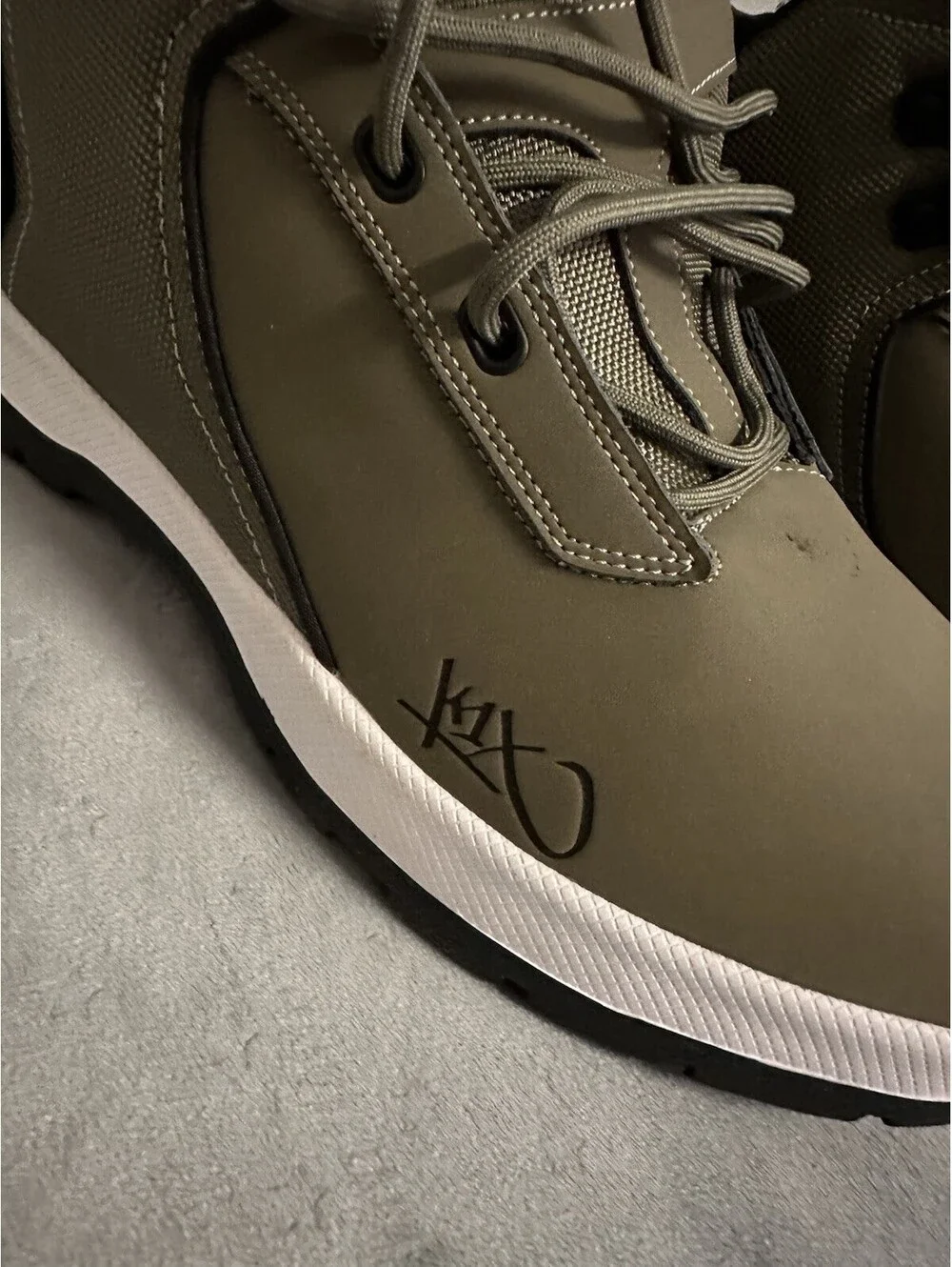 K1X Playhard Mens Philly Run Sneakers Boot Running Hiking (NEW WITH FLAWS) Sz 10
